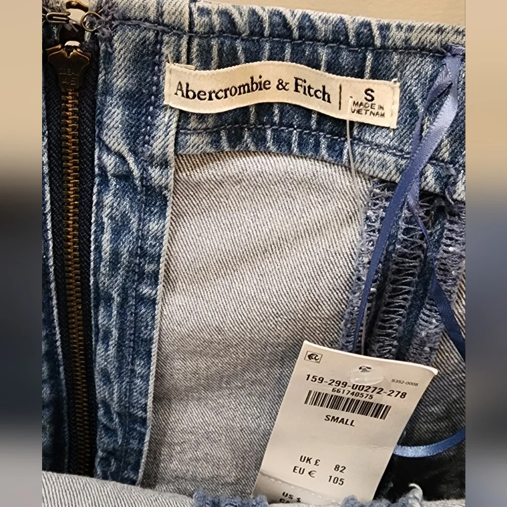 NWT Abercrombie & Fitch Mila Strapless Denim Midi Dress - Blue - size small - Picture 9 of 14